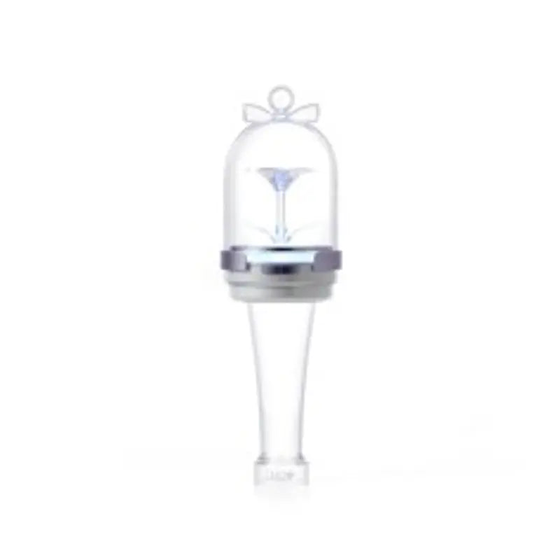 ILLIT - ILLIT Official Light Stick Image 1