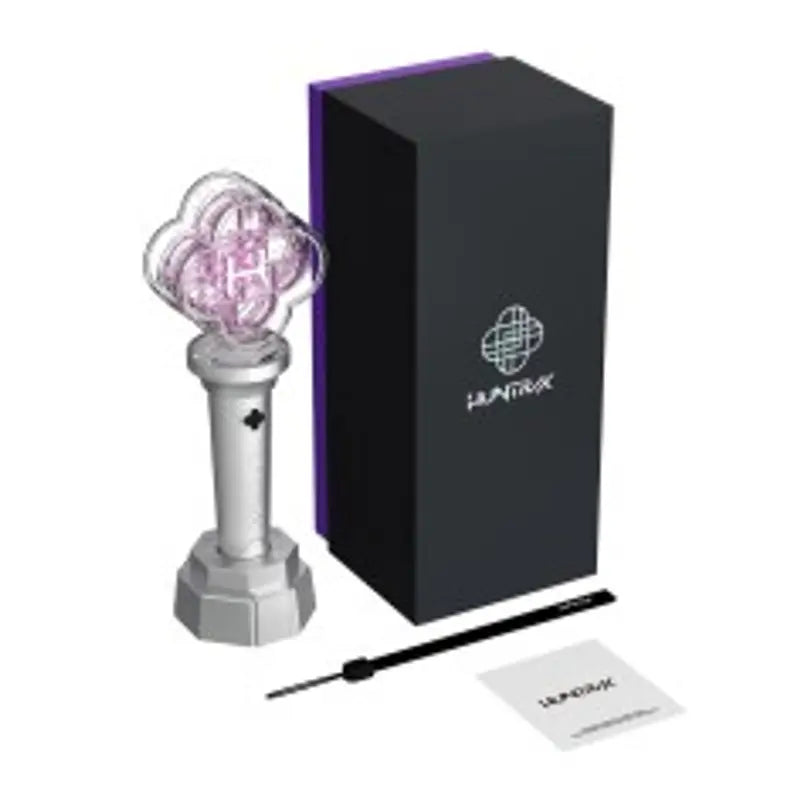 KPOP DEMON HUNTERS - HUNTRIX OFFICIAL LIGHT STICK Image 1