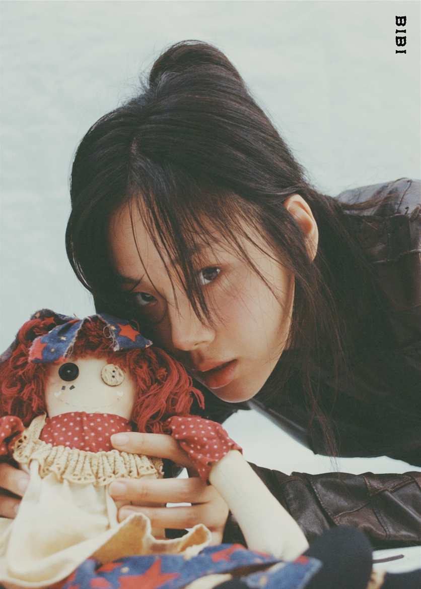 BIBI - 1st Full Album [Lowlife Princess: Noir] (Prohibit ver./Limited)